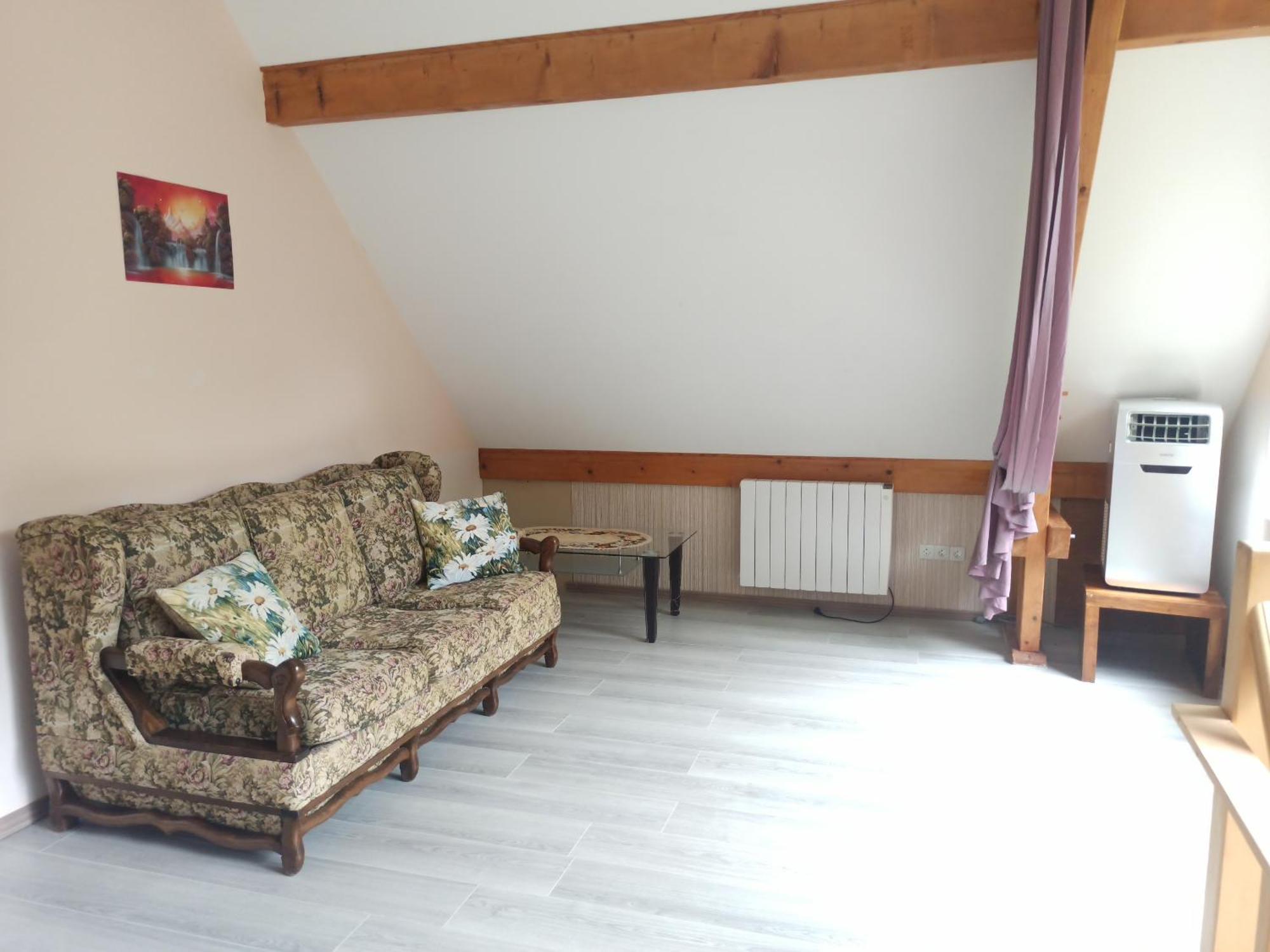 דירות Geu Duplex At The Foothills Of The Pyrenees מראה חיצוני תמונה
